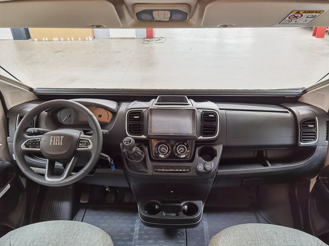 Αυτοκινούμενο με σοφίτα Chausson C 514 /-2025-/ ARCTIC-PAKET/ HECKBETT /NUR 5.99M: φωτογραφία 13