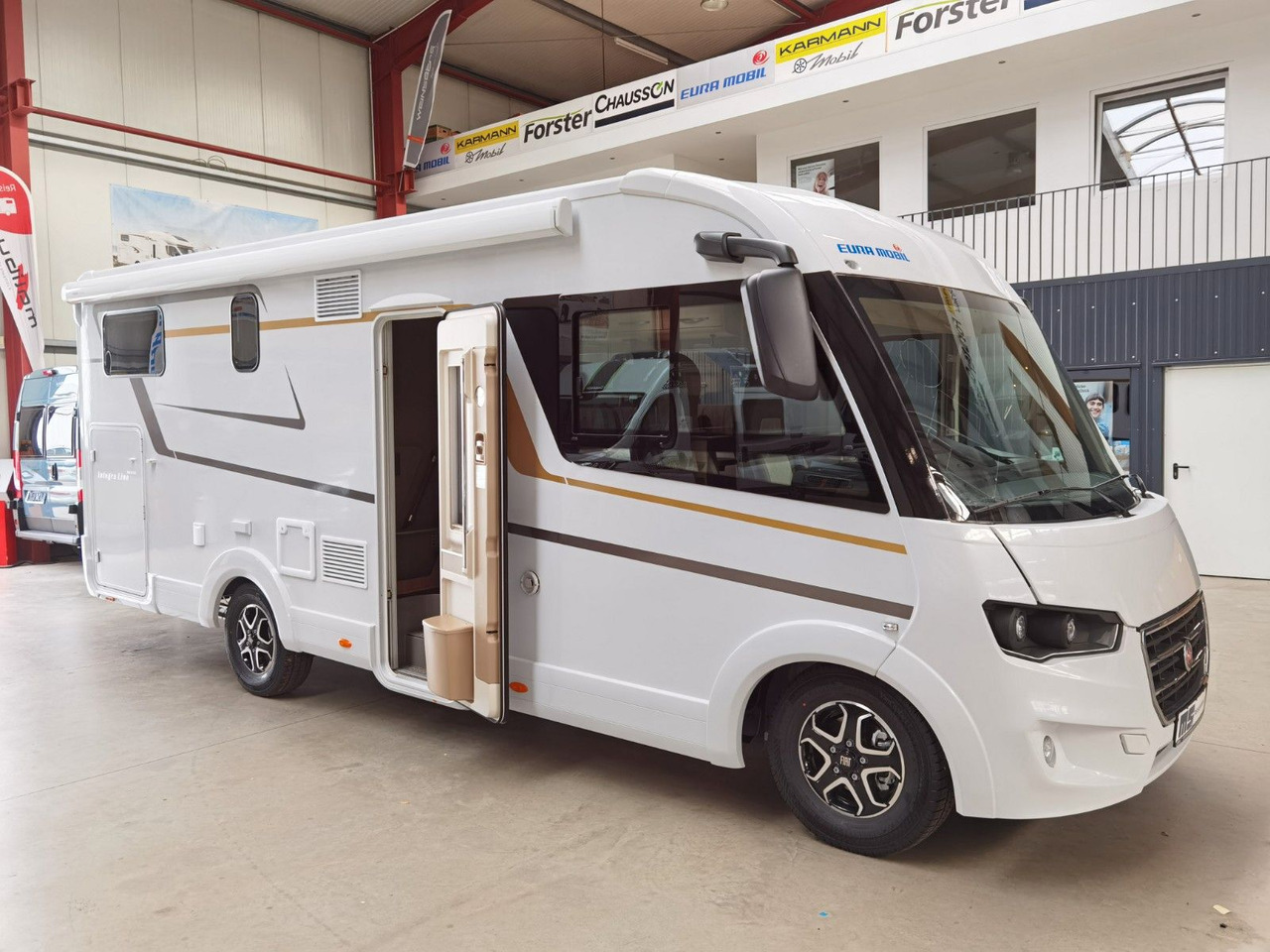 Ενιαίο αυτοκινούμενο Eura Mobil INTEGRA LINE 720 EB /-2026-/180-8G/ EINZELBETTEN: φωτογραφία 8