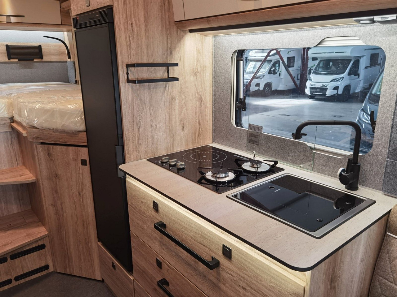 Μίσθωση  Eura Mobil XTURA 686 EF / MODELL 2026 /4x4 /TOP-AUSSTATTUNG Eura Mobil XTURA 686 EF / MODELL 2026 /4x4 /TOP-AUSSTATTUNG: φωτογραφία 21