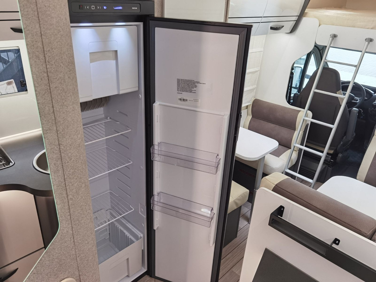 Αυτοκινούμενο με σοφίτα Forster A 699 VB / - MODELL 2025- / 140PS / ETAGENBETTEN: φωτογραφία 20