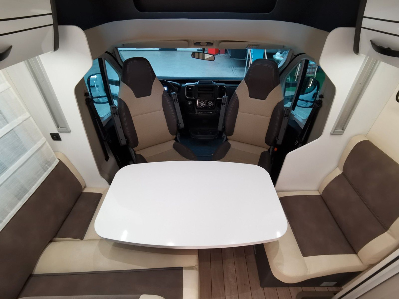 Ημιενιαίο αυτοκινούμενο Forster T 745 EB /-2025-/ 140PS / EINZELBETTEN & RAUMBAD: φωτογραφία 14