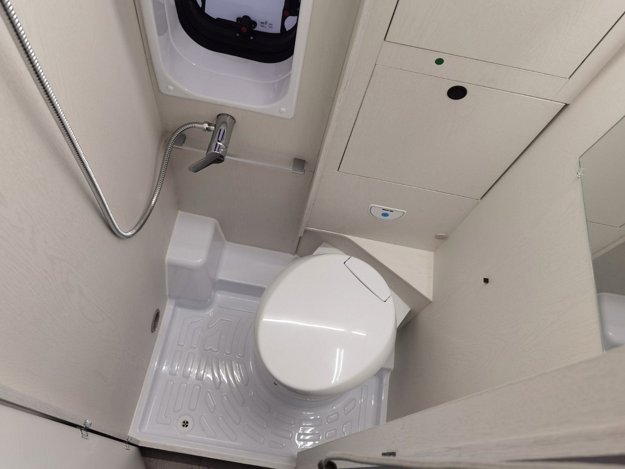 Αυτοκινούμενο βαν Karmann DAVIS 540 TRENDSTYLE / -2026- / 140PS-AUTOMATIK: φωτογραφία 21