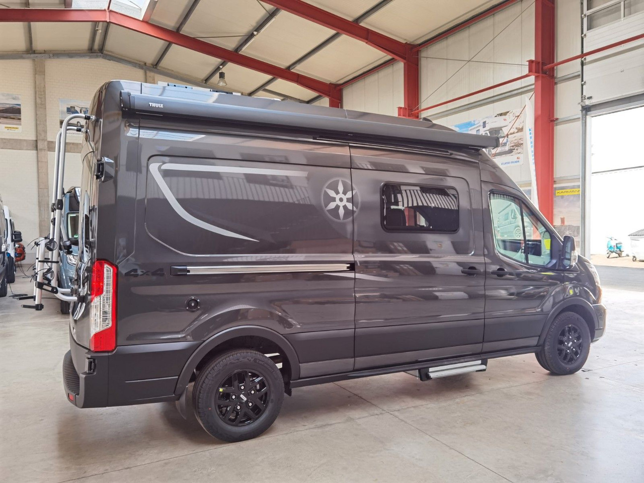 Karmann DEXTER 570 / 170 PS / 4x4/ ALU / SOLAR / MARKISE - Αυτοκινούμενο βαν: φωτογραφία 4 Karmann DEXTER 570 / 170 PS / 4x4/ ALU / SOLAR / MARKISE - Αυτοκινούμενο βαν: φωτογραφία 4