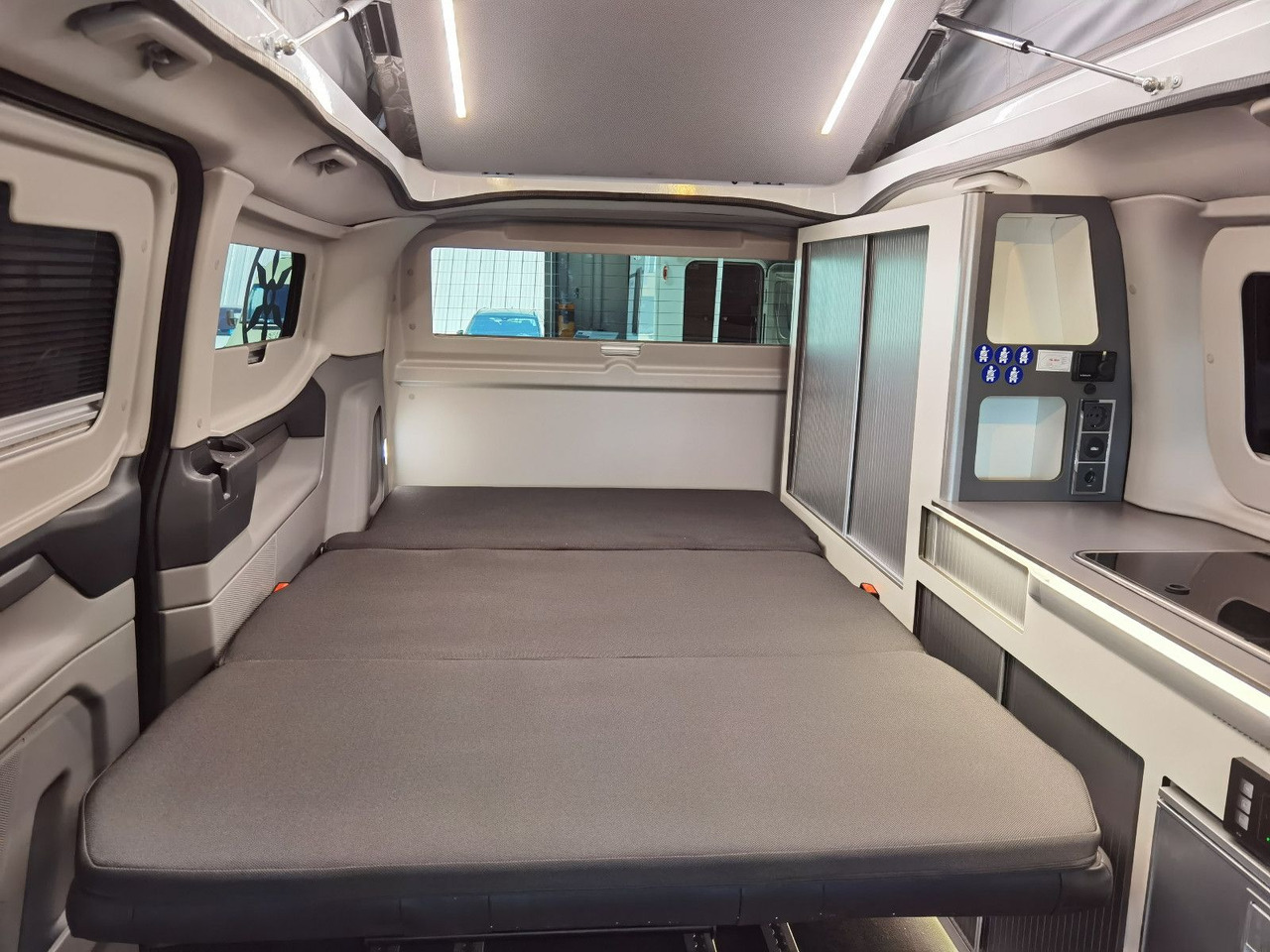 Αυτοκινούμενο βαν Karmann DUNCAN 500 / VIVA- PAKET / AHK. / ABVERKAUF 2026: φωτογραφία 18