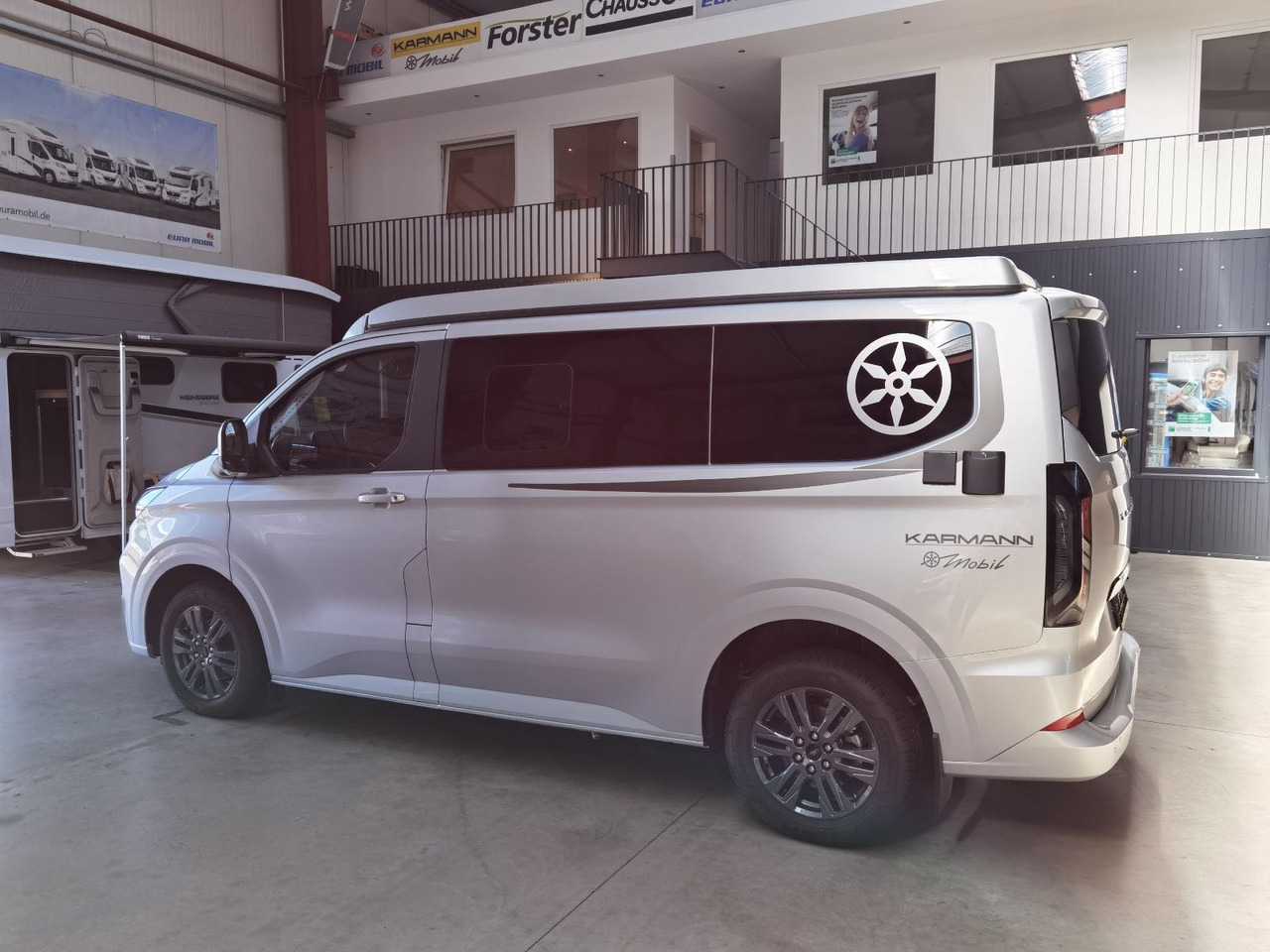 Αυτοκινούμενο βαν Karmann DUNCAN 500 / VIVA- PAKET / AHK. / ABVERKAUF 2026: φωτογραφία 5