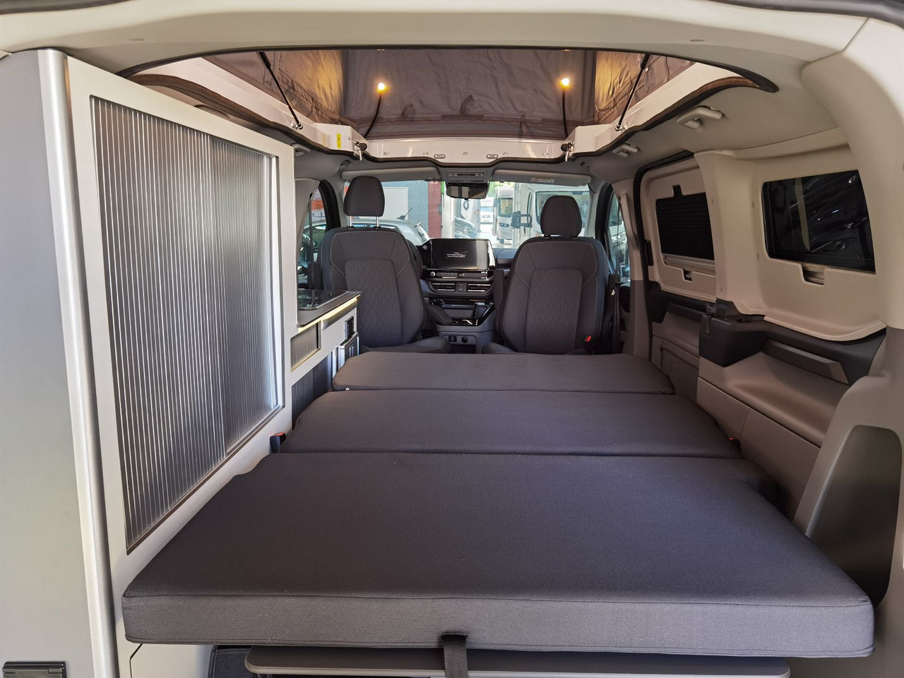 Αυτοκινούμενο βαν Karmann DUNCAN 500 / VIVA- PAKET / AHK. / ABVERKAUF 2026: φωτογραφία 17