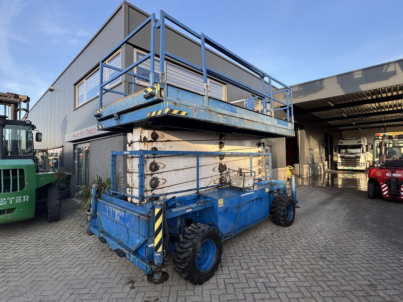 Holland lift Combistar B-195DL25 Schaarhoogwerker 22M Werkhoogte Hatz Diesel 4X4 2003 - Ψαλιδωτό ανυψωτικό: φωτογραφία 3 Holland lift Combistar B-195DL25 Schaarhoogwerker 22M Werkhoogte Hatz Diesel 4X4 2003 - Ψαλιδωτό ανυψωτικό: φωτογραφία 3