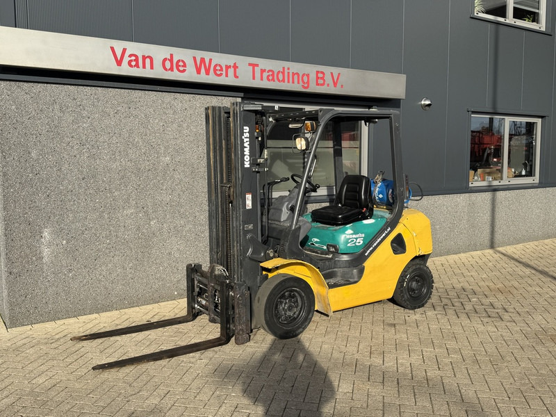 Komatsu FG25HT-16R Triplo 470 Freelift / Sideshift / Vorkversteller LPG 2008 - Υγραεριοκίνητο περονοφόρο: φωτογραφία 3 Komatsu FG25HT-16R Triplo 470 Freelift / Sideshift / Vorkversteller LPG 2008 - Υγραεριοκίνητο περονοφόρο: φωτογραφία 3