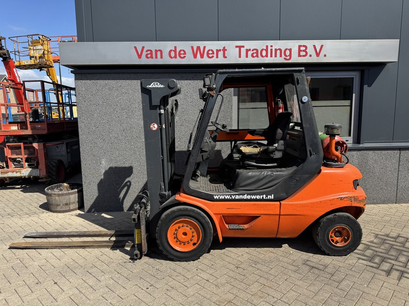 Linde H30T- 03 - Υγραεριοκίνητο περονοφόρο: φωτογραφία 1 Linde H30T- 03 - Υγραεριοκίνητο περονοφόρο: φωτογραφία 1