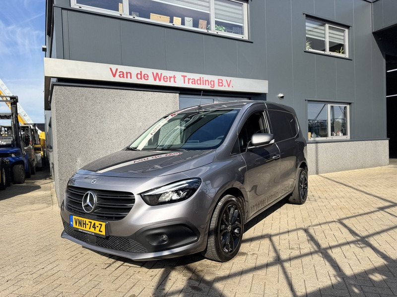 Mercedes-Benz Citan 110 CDI 95PK Diesel 2021 Airco / DAB + / Apple Carplay / Camera / LM Velgen / Cruise control / Navi Zeer Net! - Επαγγελματικό αυτοκίνητο κόφα: φωτογραφία 1 Mercedes-Benz Citan 110 CDI 95PK Diesel 2021 Airco / DAB + / Apple Carplay / Camera / LM Velgen / Cruise control / Navi Zeer Net! - Επαγγελματικό αυτοκίνητο κόφα: φωτογραφία 1