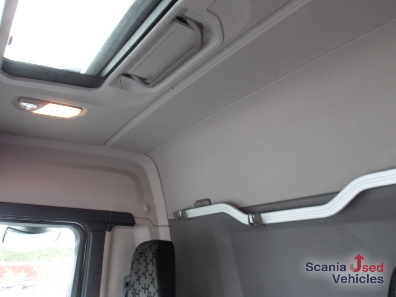 Φορτηγό για τη μεταφορά ποτών SCANIA P 320 B6x2*4LB / Full Air / Getränkefahrzeug: φωτογραφία 13 Φορτηγό για τη μεταφορά ποτών SCANIA P 320 B6x2*4LB / Full Air / Getränkefahrzeug: φωτογραφία 13