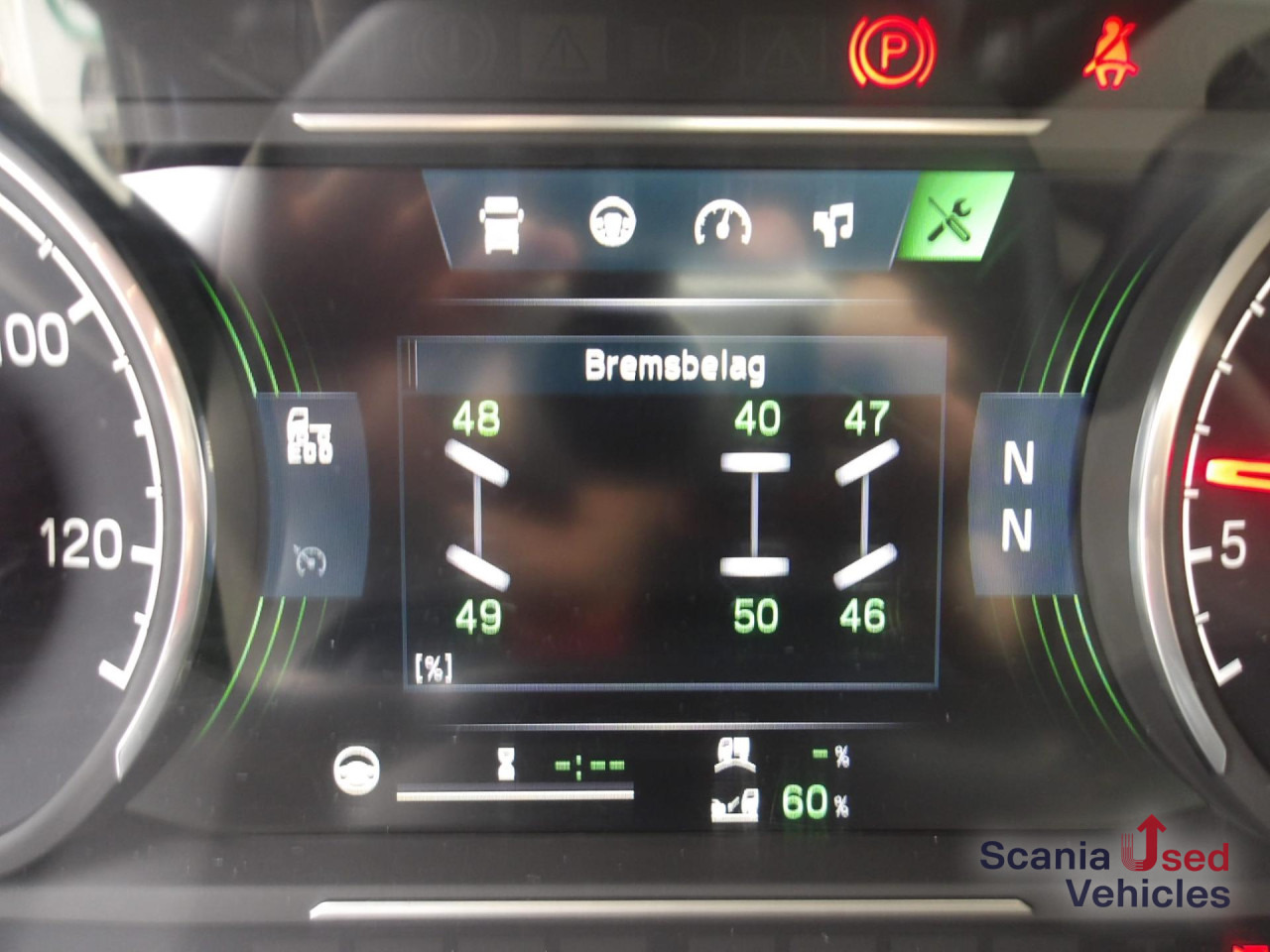 SCANIA P 320 B6x2*4NB / EWERS - Schwenkwandaufbau - Φορτηγό για τη μεταφορά ποτών: φωτογραφία 4 SCANIA P 320 B6x2*4NB / EWERS - Schwenkwandaufbau - Φορτηγό για τη μεταφορά ποτών: φωτογραφία 4