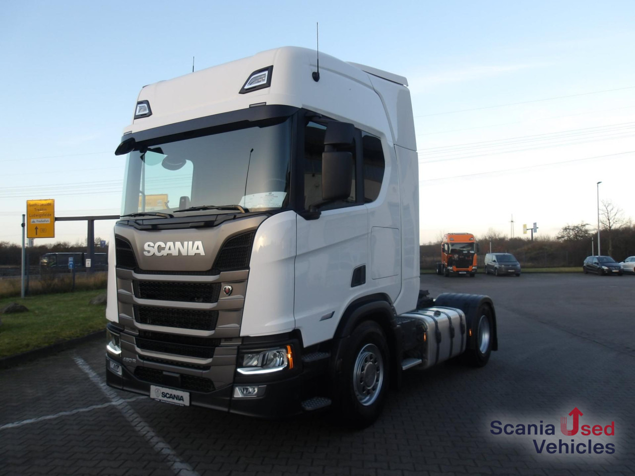 SCANIA R 460 A4x2NA Schubbodenhydraulik - Τράκτορας: φωτογραφία 1 SCANIA R 460 A4x2NA Schubbodenhydraulik - Τράκτορας: φωτογραφία 1