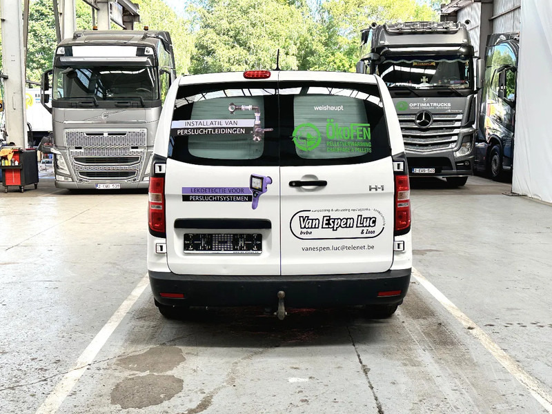 Hyundai H-1 AIRCO / EXCELLENT CONDITION / 2 SCHUIFDEUREN - 2 portes Coulissante - Μικρό βαν: φωτογραφία 4 Hyundai H-1 AIRCO / EXCELLENT CONDITION / 2 SCHUIFDEUREN - 2 portes Coulissante - Μικρό βαν: φωτογραφία 4