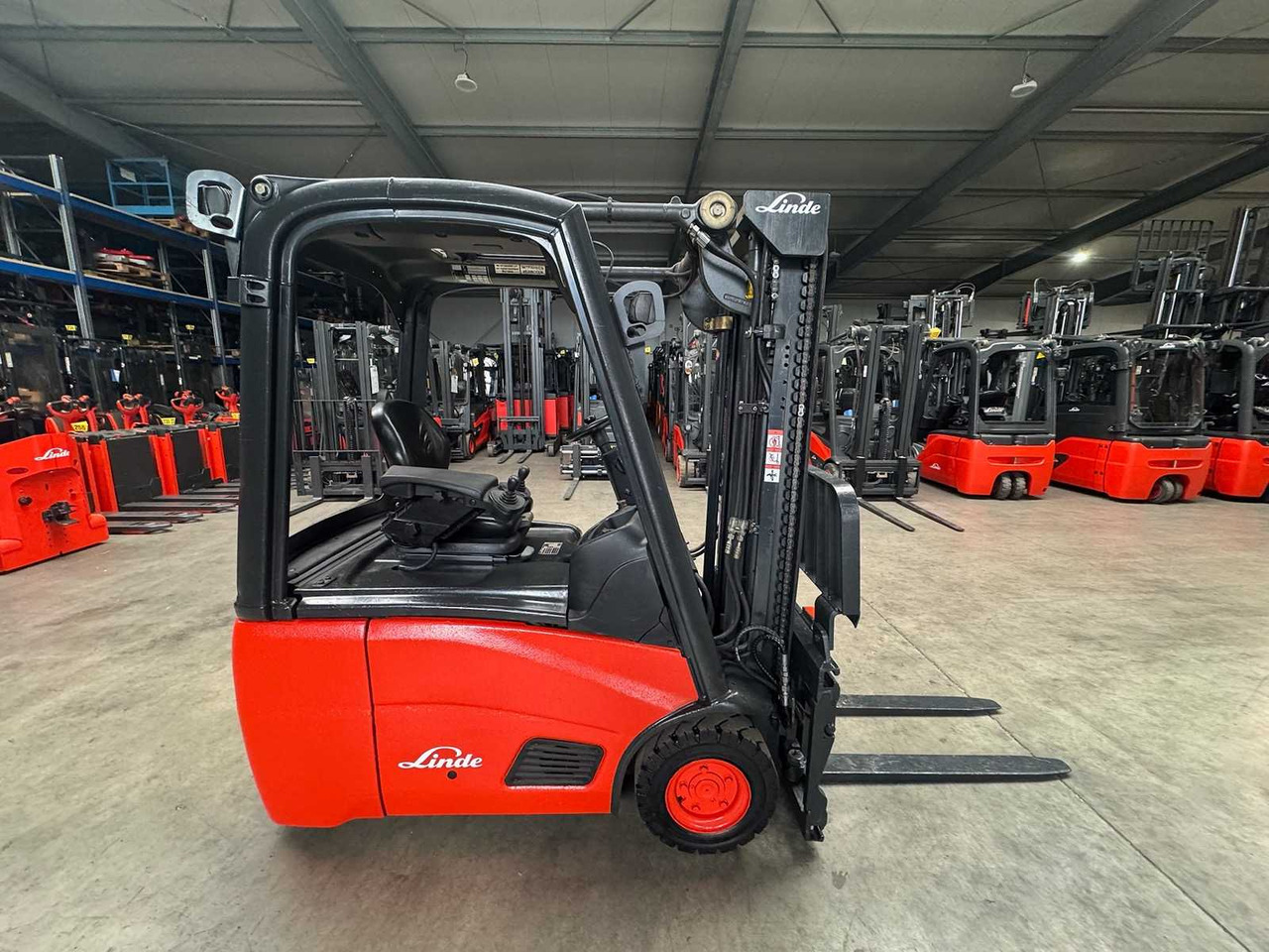 Περονοφόρο όχημα 04/2021 LINDE E16 1.600 KG 3.+4.: φωτογραφία 6 Περονοφόρο όχημα 04/2021 LINDE E16 1.600 KG 3.+4.: φωτογραφία 6