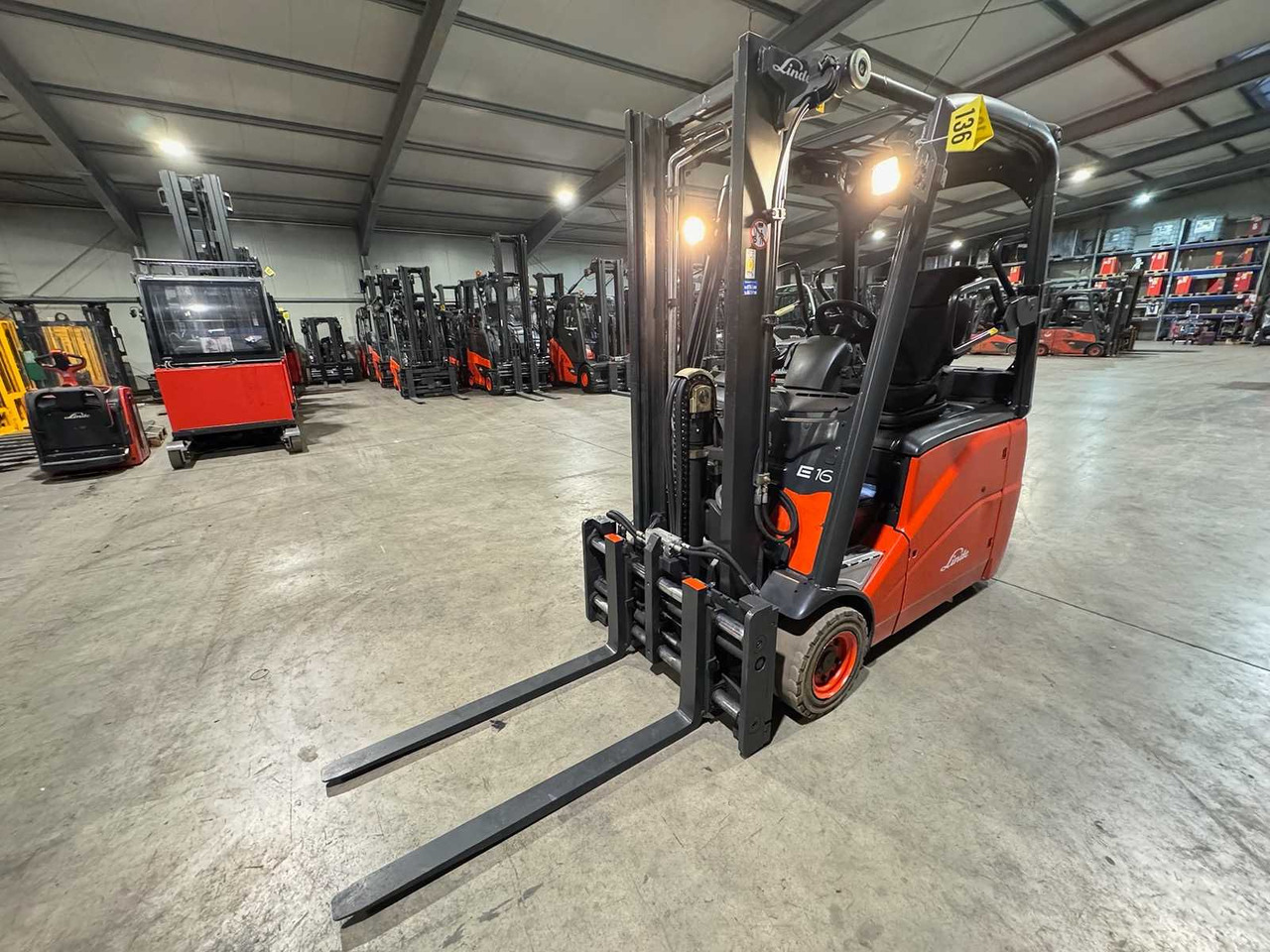 05/2024 SERVICE + UVV 12/2026 LINDE E16H 1.600KG 3.+4. VALVE FORK ADJUSTER DUPLEX FREE LIFT ELECTRIC FORKLIFT 7.089 HOURS - Περονοφόρο όχημα: φωτογραφία 2 05/2024 SERVICE + UVV 12/2026 LINDE E16H 1.600KG 3.+4. VALVE FORK ADJUSTER DUPLEX FREE LIFT ELECTRIC FORKLIFT 7.089 HOURS - Περονοφόρο όχημα: φωτογραφία 2