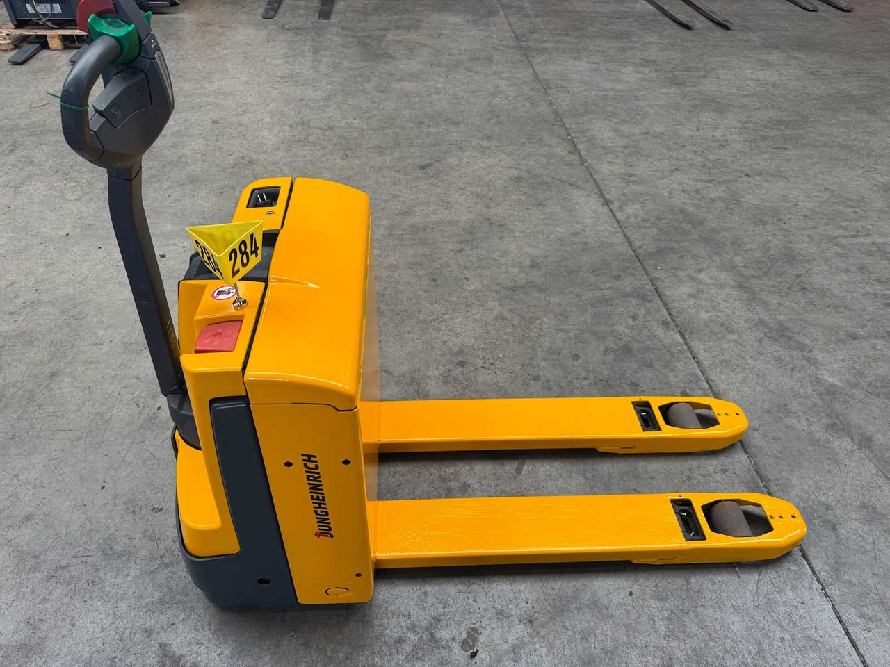 10/2024 SERVICE+UVV 10/2026 JUNGHEINRICH EJE116 1,600KG PALLET TRUCK ANT 2,198 HOURS - Περονοφόρο όχημα: φωτογραφία 1 10/2024 SERVICE+UVV 10/2026 JUNGHEINRICH EJE116 1,600KG PALLET TRUCK ANT 2,198 HOURS - Περονοφόρο όχημα: φωτογραφία 1