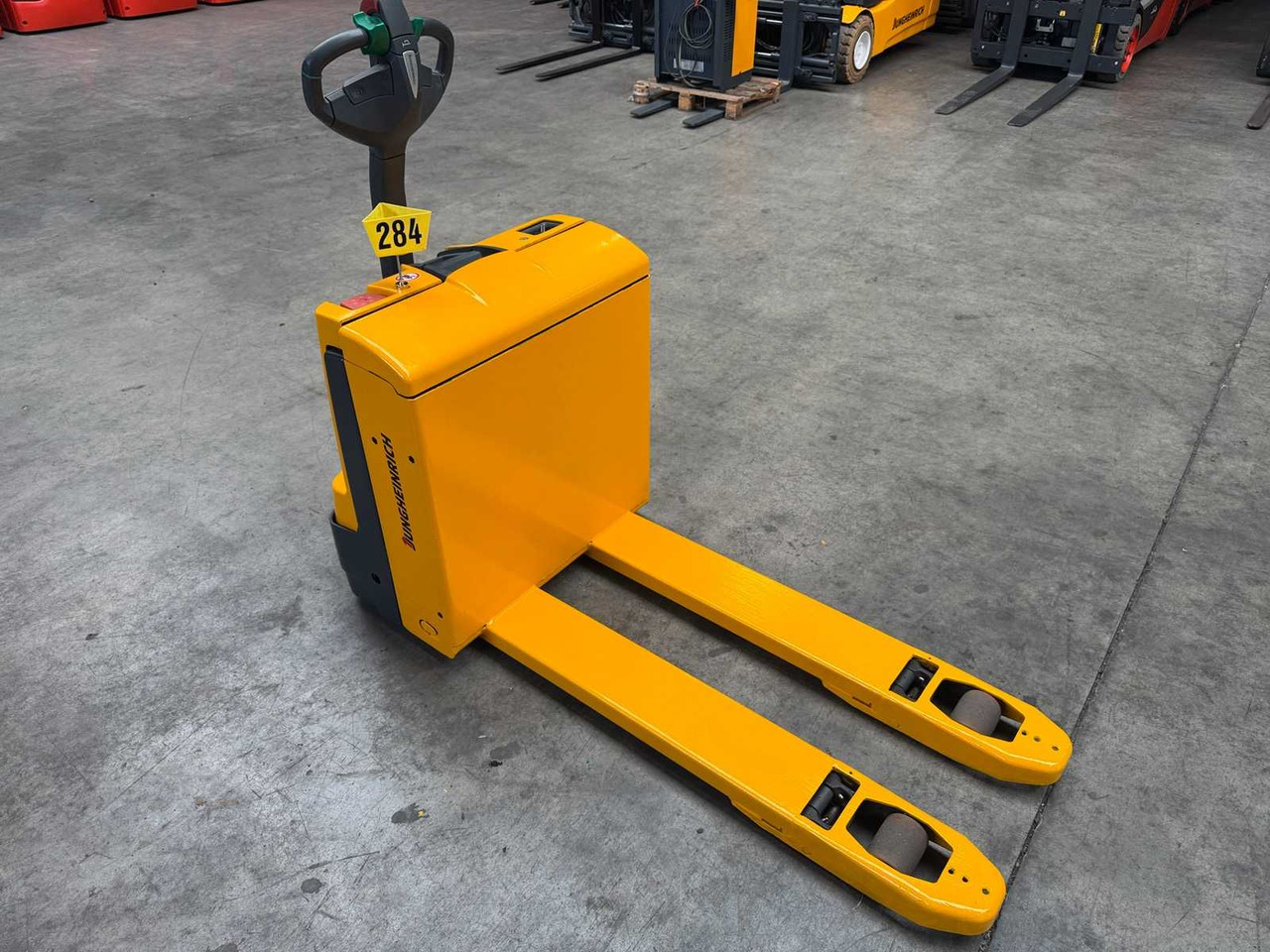 10/2024 SERVICE+UVV 10/2026 JUNGHEINRICH EJE116 1,600KG PALLET TRUCK ANT 2,198 HOURS - Περονοφόρο όχημα: φωτογραφία 2 10/2024 SERVICE+UVV 10/2026 JUNGHEINRICH EJE116 1,600KG PALLET TRUCK ANT 2,198 HOURS - Περονοφόρο όχημα: φωτογραφία 2