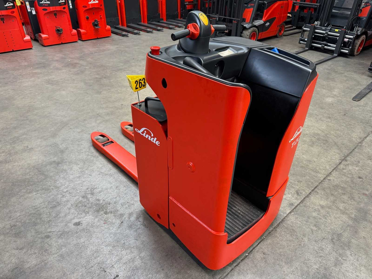 13/2024 SERVICE +UVV 10/2026 LINDE T20SF 2.000KG PALLET TRUCK ANT STACKER 3.098 HOURS - Περονοφόρο όχημα: φωτογραφία 5 13/2024 SERVICE +UVV 10/2026 LINDE T20SF 2.000KG PALLET TRUCK ANT STACKER 3.098 HOURS - Περονοφόρο όχημα: φωτογραφία 5