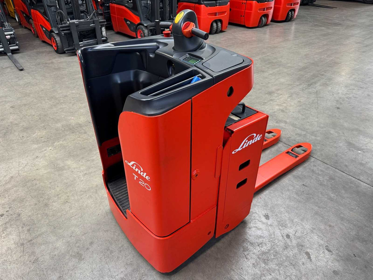 13/2024 SERVICE +UVV 10/2026 LINDE T20SF 2.000KG PALLET TRUCK ANT STACKER 3.098 HOURS - Περονοφόρο όχημα: φωτογραφία 4 13/2024 SERVICE +UVV 10/2026 LINDE T20SF 2.000KG PALLET TRUCK ANT STACKER 3.098 HOURS - Περονοφόρο όχημα: φωτογραφία 4