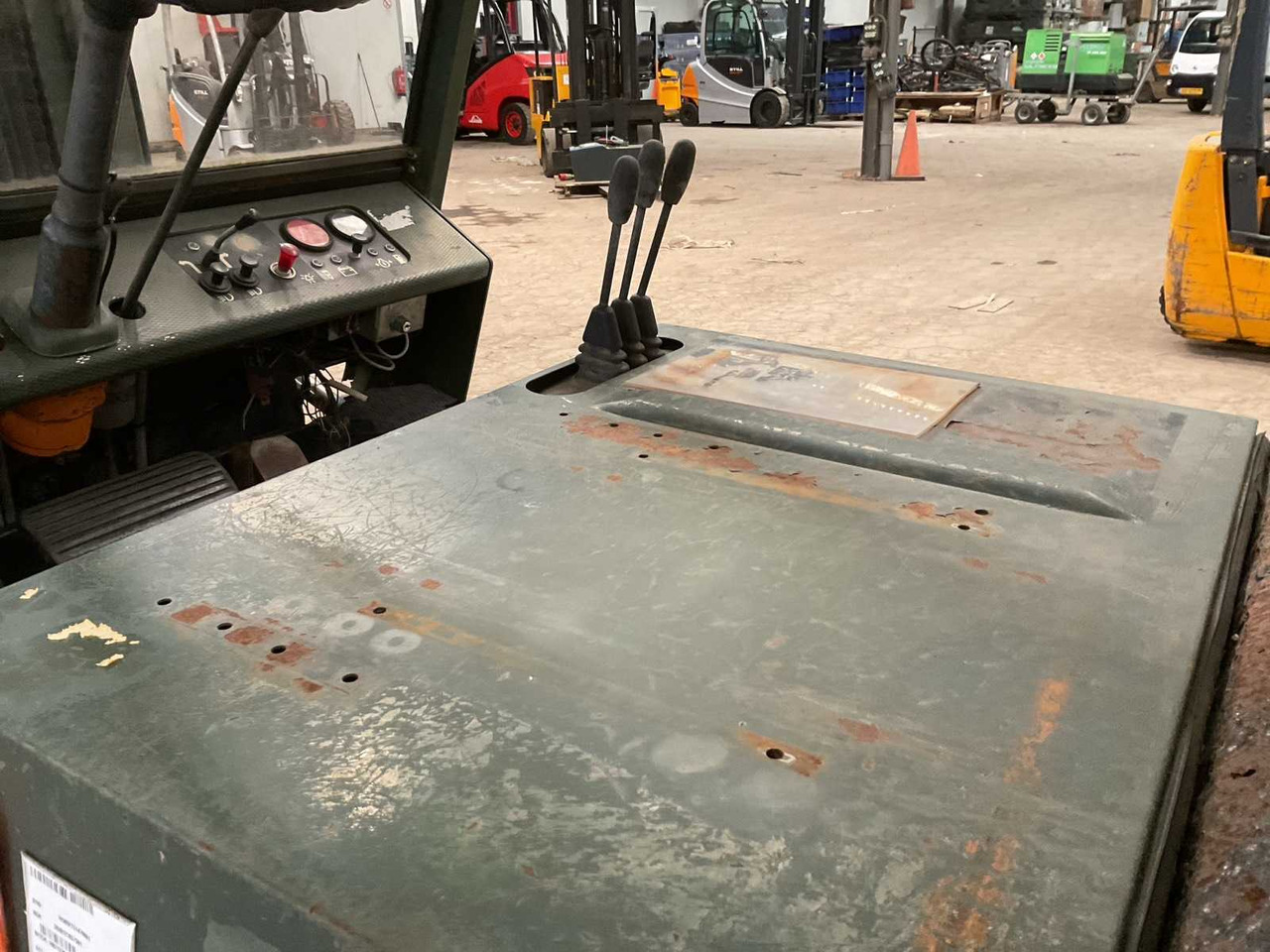 1985 STILL DGF2/4002 FORKLIFT - Περονοφόρο όχημα: φωτογραφία 5 1985 STILL DGF2/4002 FORKLIFT - Περονοφόρο όχημα: φωτογραφία 5