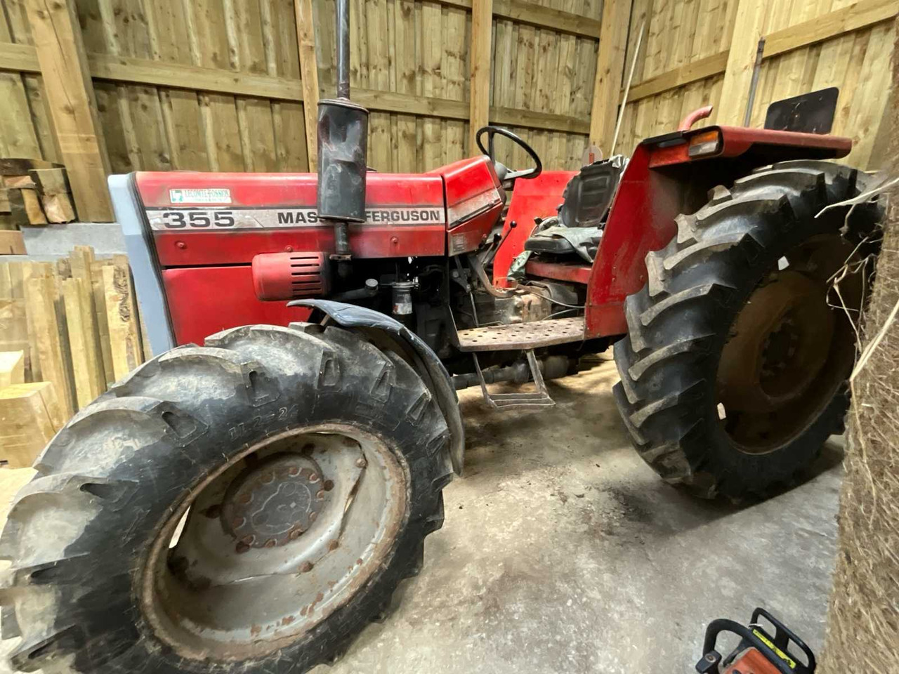 1986 MASSEY-FERGUSON 355 4WD AGRICULTURAL TRACTOR - Τρακτέρ: φωτογραφία 2 1986 MASSEY-FERGUSON 355 4WD AGRICULTURAL TRACTOR - Τρακτέρ: φωτογραφία 2