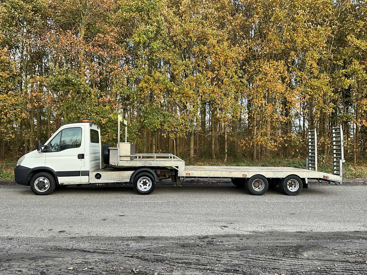 2006 IVECO DAILY 35C18 WITH VELDHUIZEN SEMI-TRAILER BE COMBINATION - Ελαφρύ επαγγελματικό: φωτογραφία 2 2006 IVECO DAILY 35C18 WITH VELDHUIZEN SEMI-TRAILER BE COMBINATION - Ελαφρύ επαγγελματικό: φωτογραφία 2