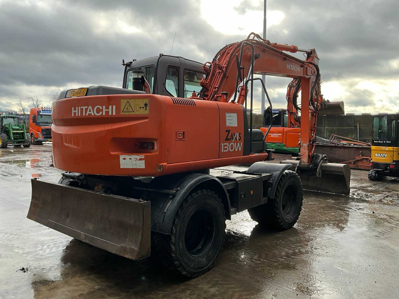 2007 HITACHI ZX130W WHEELED EXCAVATOR - Τροχοφόρος εκσκαφέας: φωτογραφία 4 2007 HITACHI ZX130W WHEELED EXCAVATOR - Τροχοφόρος εκσκαφέας: φωτογραφία 4