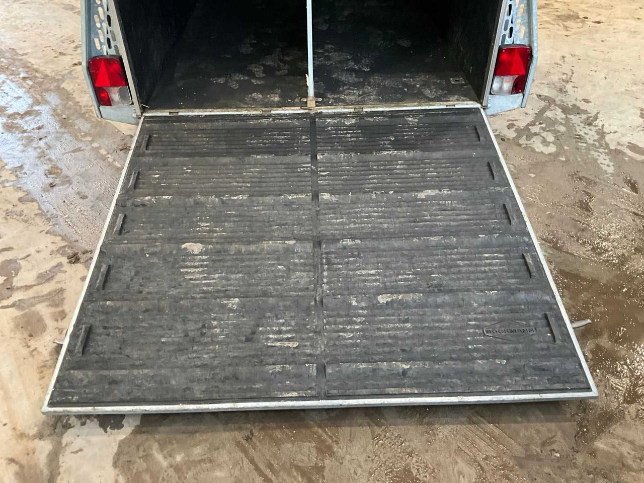 2008 BOECKMANN P10 HORSE TRAILER - Τρέιλερ: φωτογραφία 5 2008 BOECKMANN P10 HORSE TRAILER - Τρέιλερ: φωτογραφία 5