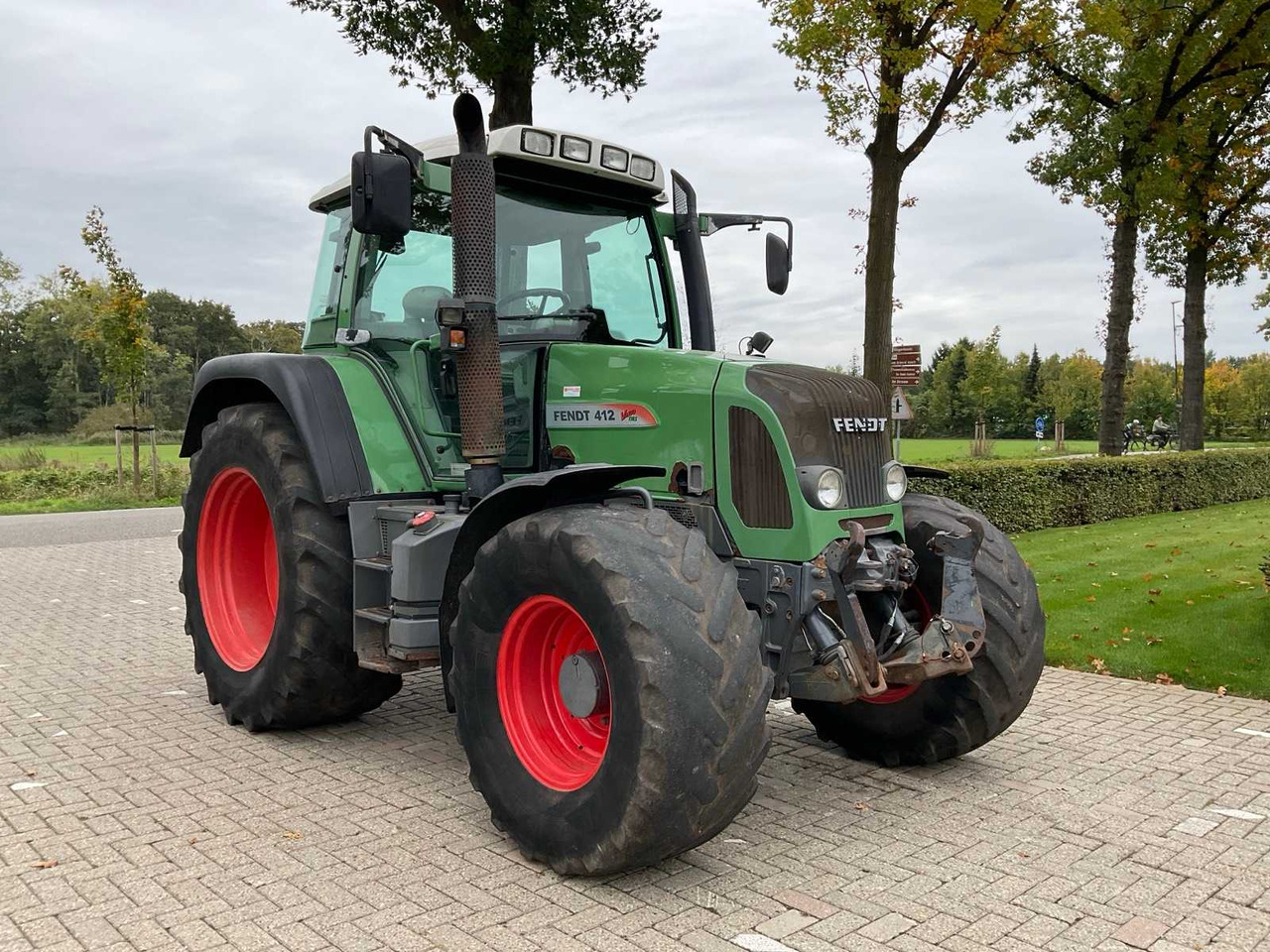 2008 FENDT 412 VARIO TMS ALL-WHEEL DRIVE AGRICULTURAL TRACTOR - Τρακτέρ: φωτογραφία 3 2008 FENDT 412 VARIO TMS ALL-WHEEL DRIVE AGRICULTURAL TRACTOR - Τρακτέρ: φωτογραφία 3