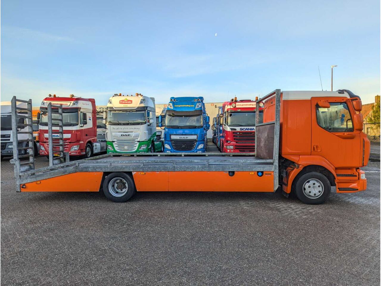2008 RENAULT MIDLUM 220 RAMP - Φορτηγό: φωτογραφία 4 2008 RENAULT MIDLUM 220 RAMP - Φορτηγό: φωτογραφία 4