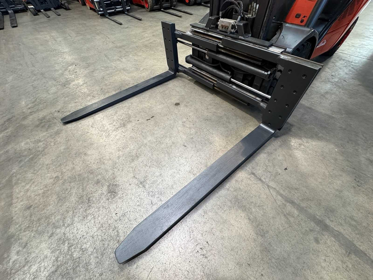 2008 SERVICE + UVV 01/2026 LINDE H35T 3.500KG 3.+4. VALVE WIDER 148CM FORK ADJUSTER GAS FORKLIFT FORKLIFT 10.543 HOURS - Περονοφόρο όχημα: φωτογραφία 3 2008 SERVICE + UVV 01/2026 LINDE H35T 3.500KG 3.+4. VALVE WIDER 148CM FORK ADJUSTER GAS FORKLIFT FORKLIFT 10.543 HOURS - Περονοφόρο όχημα: φωτογραφία 3