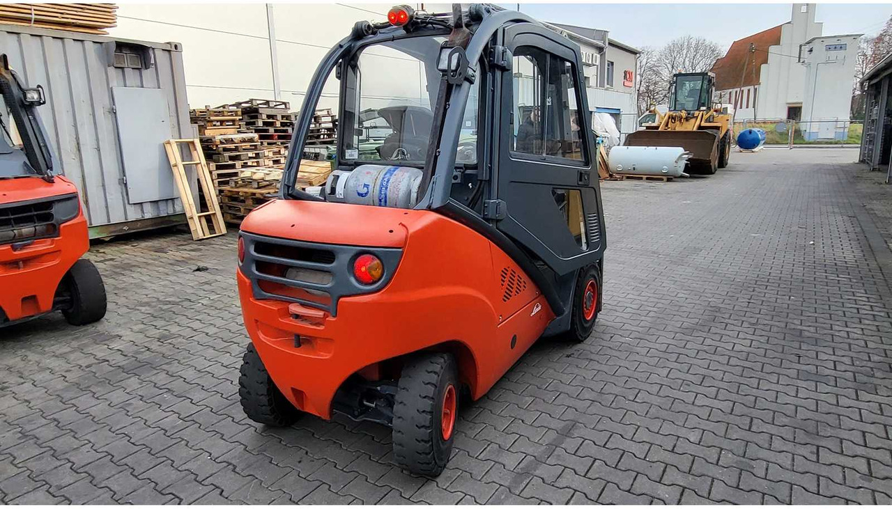 2009 LINDE H35T FORKLIFT TRUCKS - Περονοφόρο όχημα: φωτογραφία 4 2009 LINDE H35T FORKLIFT TRUCKS - Περονοφόρο όχημα: φωτογραφία 4