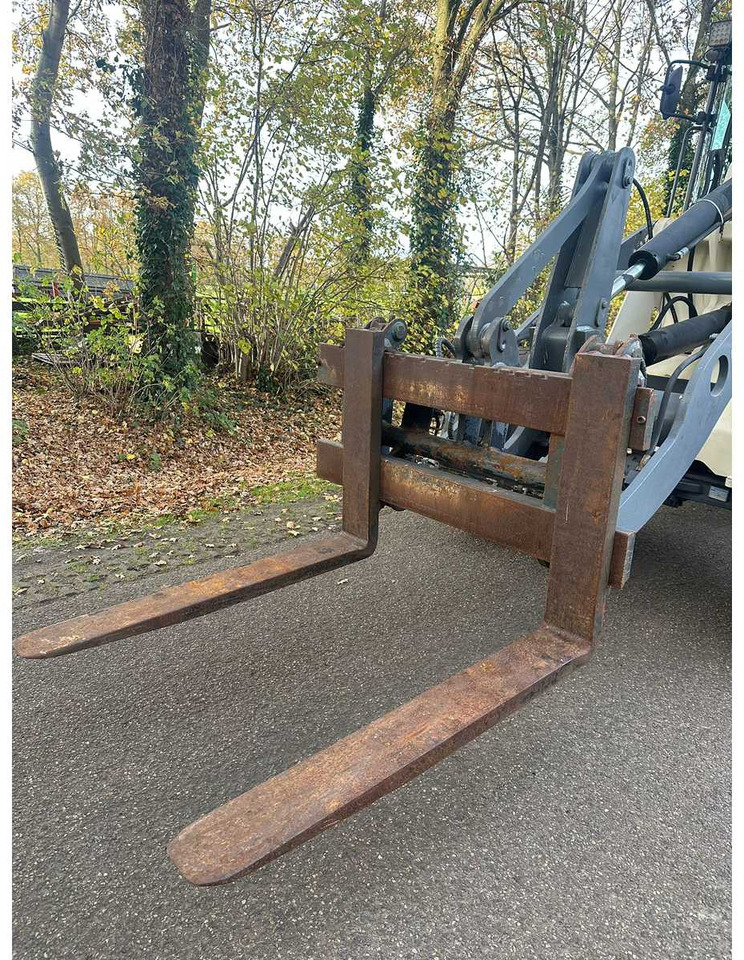 Ελαστιχοφόρος φορτωτής 2010 TEREX TL 100 SHOVEL: φωτογραφία 7 Ελαστιχοφόρος φορτωτής 2010 TEREX TL 100 SHOVEL: φωτογραφία 7