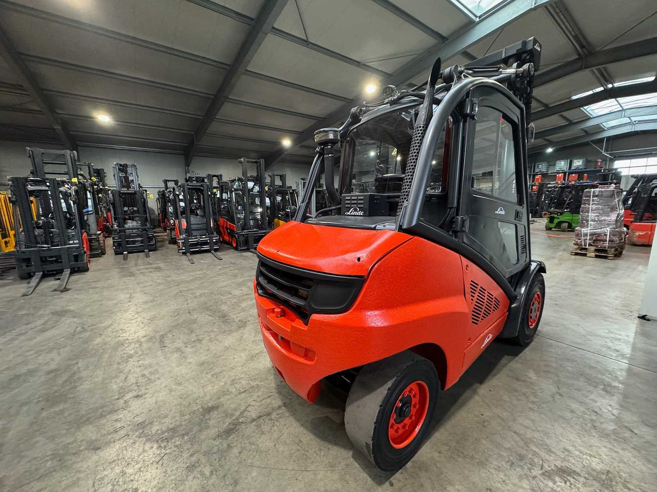 2011 SERVICE 11/2026 LINDE H50D 5.000KG 3.+4. VALVE DIESEL FORKLIFT FORKLIFT - Περονοφόρο όχημα: φωτογραφία 5 2011 SERVICE 11/2026 LINDE H50D 5.000KG 3.+4. VALVE DIESEL FORKLIFT FORKLIFT - Περονοφόρο όχημα: φωτογραφία 5
