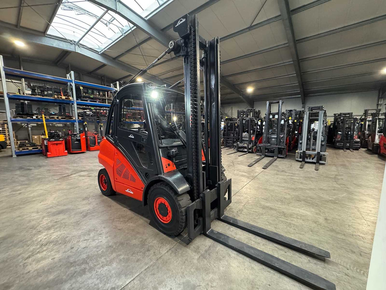 2011 SERVICE 11/2026 LINDE H50D 5.000KG 3.+4. VALVE DIESEL FORKLIFT FORKLIFT - Περονοφόρο όχημα: φωτογραφία 3 2011 SERVICE 11/2026 LINDE H50D 5.000KG 3.+4. VALVE DIESEL FORKLIFT FORKLIFT - Περονοφόρο όχημα: φωτογραφία 3