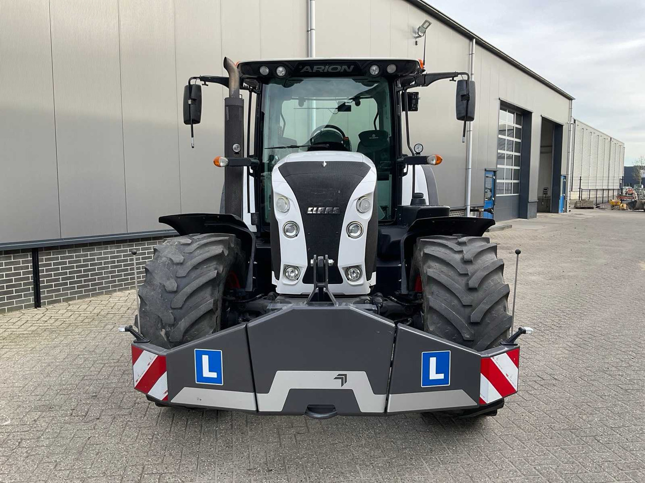 2013 CLAAS ARION 630 ALL-WHEEL DRIVE FARM TRACTOR - Τρακτέρ: φωτογραφία 3 2013 CLAAS ARION 630 ALL-WHEEL DRIVE FARM TRACTOR - Τρακτέρ: φωτογραφία 3