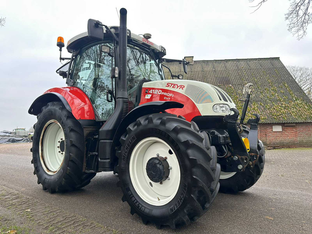2014 STEYR 4120 PROFI CVT ALL-WHEEL DRIVE FARM TRACTOR - Τρακτέρ: φωτογραφία 2 2014 STEYR 4120 PROFI CVT ALL-WHEEL DRIVE FARM TRACTOR - Τρακτέρ: φωτογραφία 2