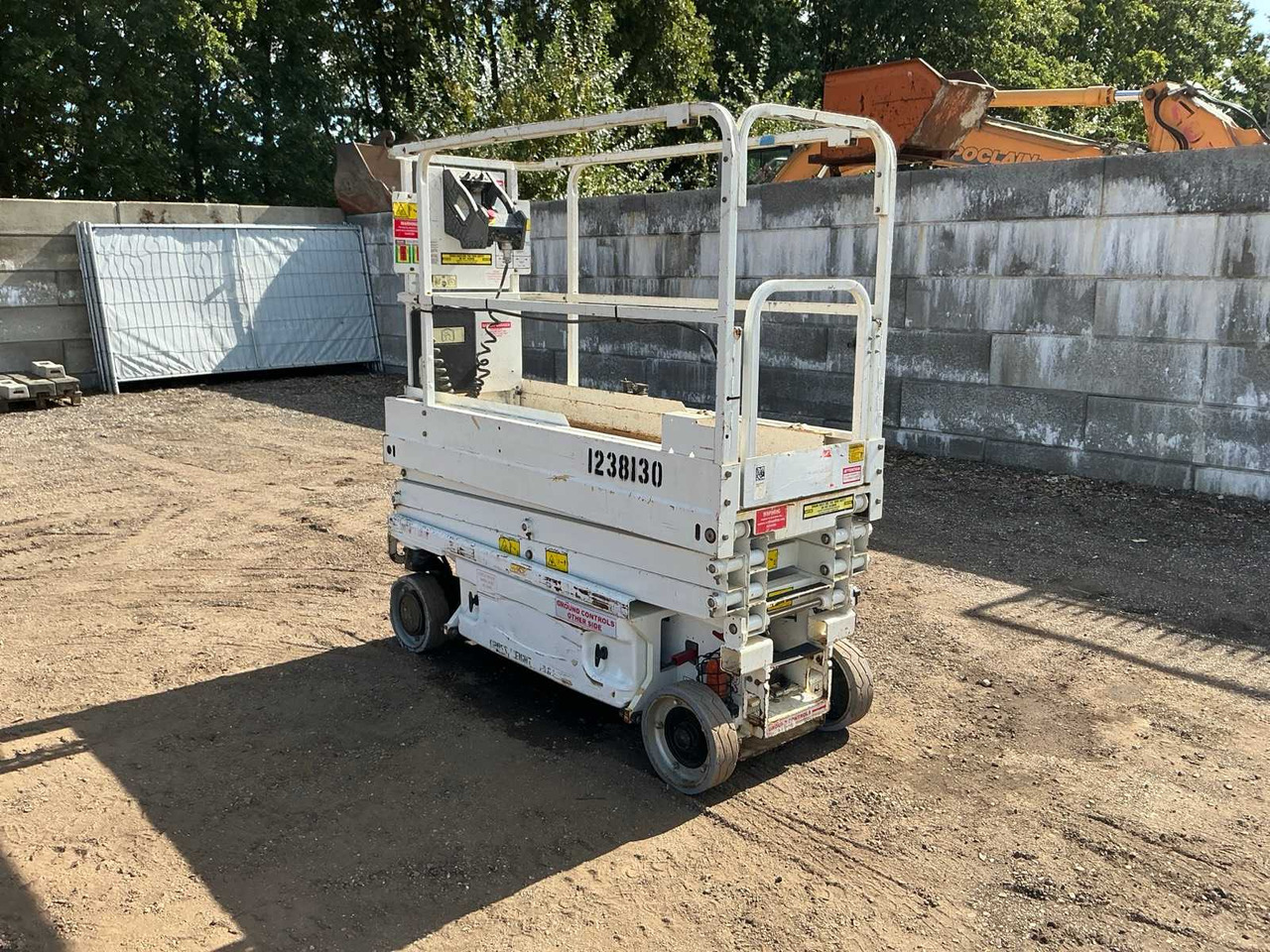 2015 JLG 1930ES SCISSOR LIFT - Πλατφόρμα εναέρια: φωτογραφία 3 2015 JLG 1930ES SCISSOR LIFT - Πλατφόρμα εναέρια: φωτογραφία 3