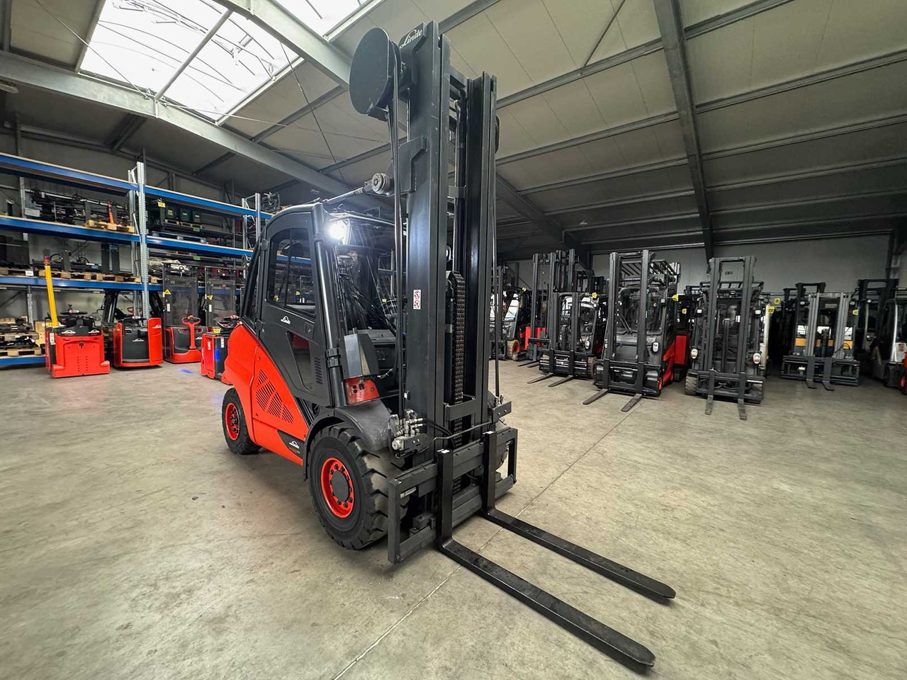 2015 LINDE H50D 5,000KG TRIPLEX 666CM 3+4TH VALVE DIESEL FORKLIFT FORKLIFT 15,862 HOURS. - Περονοφόρο όχημα: φωτογραφία 5 2015 LINDE H50D 5,000KG TRIPLEX 666CM 3+4TH VALVE DIESEL FORKLIFT FORKLIFT 15,862 HOURS. - Περονοφόρο όχημα: φωτογραφία 5