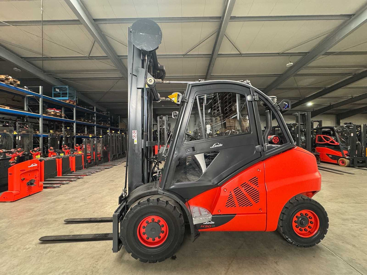 2015 LINDE H50D 5,000KG TRIPLEX 666CM 3+4TH VALVE DIESEL FORKLIFT FORKLIFT 15,862 HOURS. - Περονοφόρο όχημα: φωτογραφία 2 2015 LINDE H50D 5,000KG TRIPLEX 666CM 3+4TH VALVE DIESEL FORKLIFT FORKLIFT 15,862 HOURS. - Περονοφόρο όχημα: φωτογραφία 2