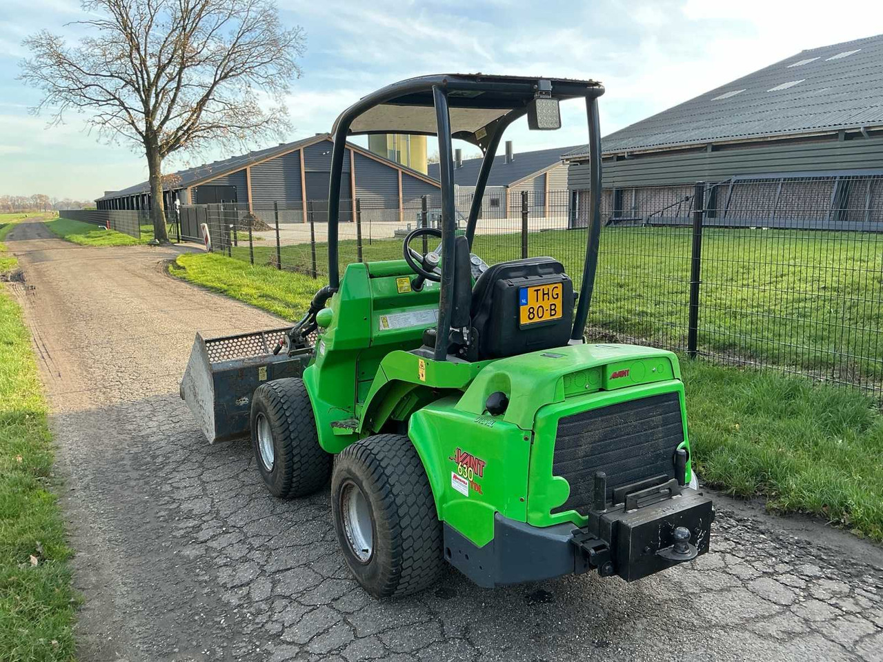 2017 AVANT M630 SHOVEL - Ελαστιχοφόρος φορτωτής: φωτογραφία 3 2017 AVANT M630 SHOVEL - Ελαστιχοφόρος φορτωτής: φωτογραφία 3