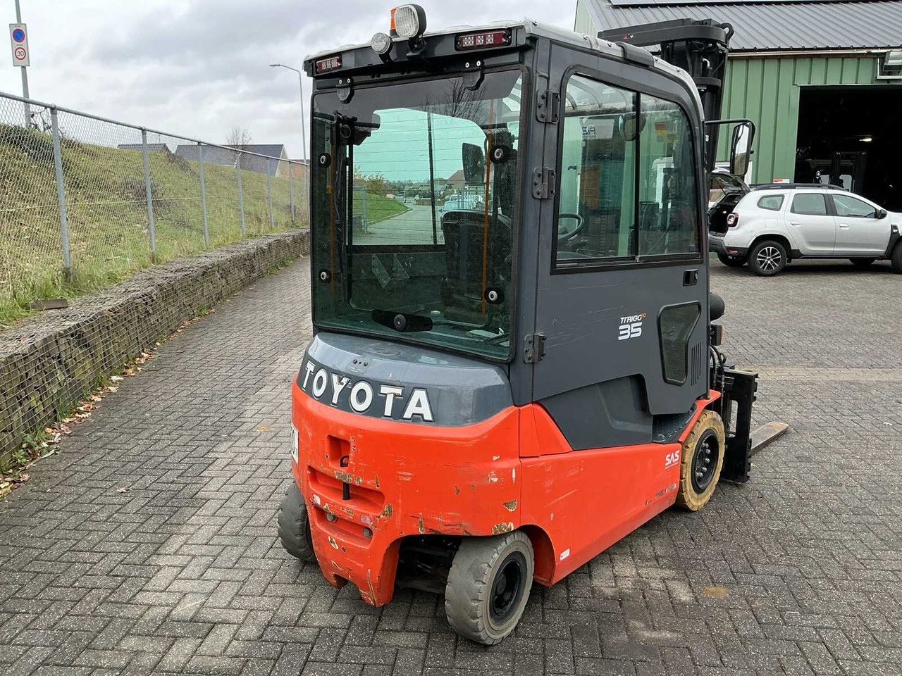 2017 TOYOTA 8FBMT35 FORKLIFT - Περονοφόρο όχημα: φωτογραφία 5 2017 TOYOTA 8FBMT35 FORKLIFT - Περονοφόρο όχημα: φωτογραφία 5