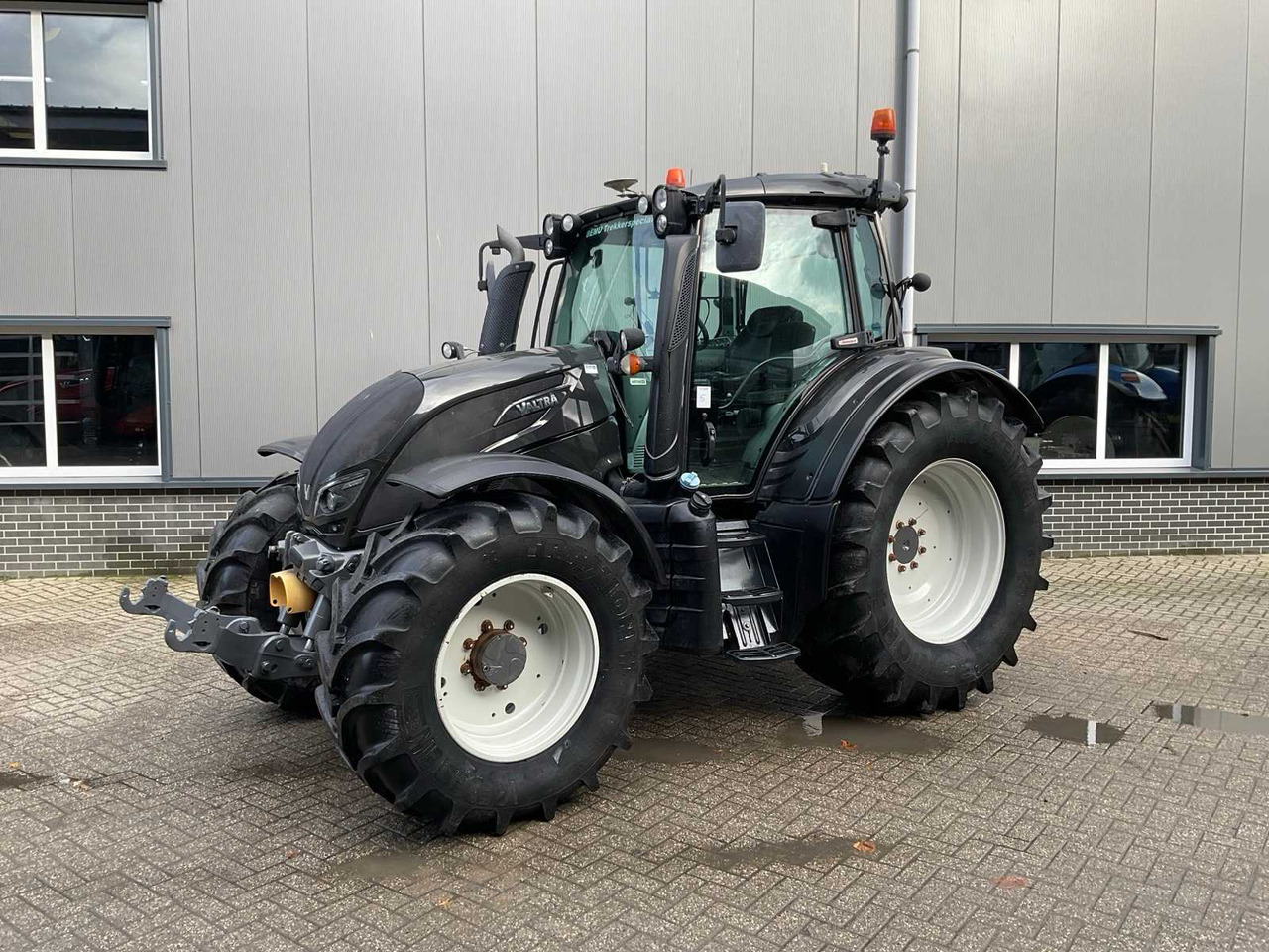2017 VALTRA N174 DIRECT ALL-WHEEL DRIVE FARM TRACTOR - Τρακτέρ: φωτογραφία 1 2017 VALTRA N174 DIRECT ALL-WHEEL DRIVE FARM TRACTOR - Τρακτέρ: φωτογραφία 1