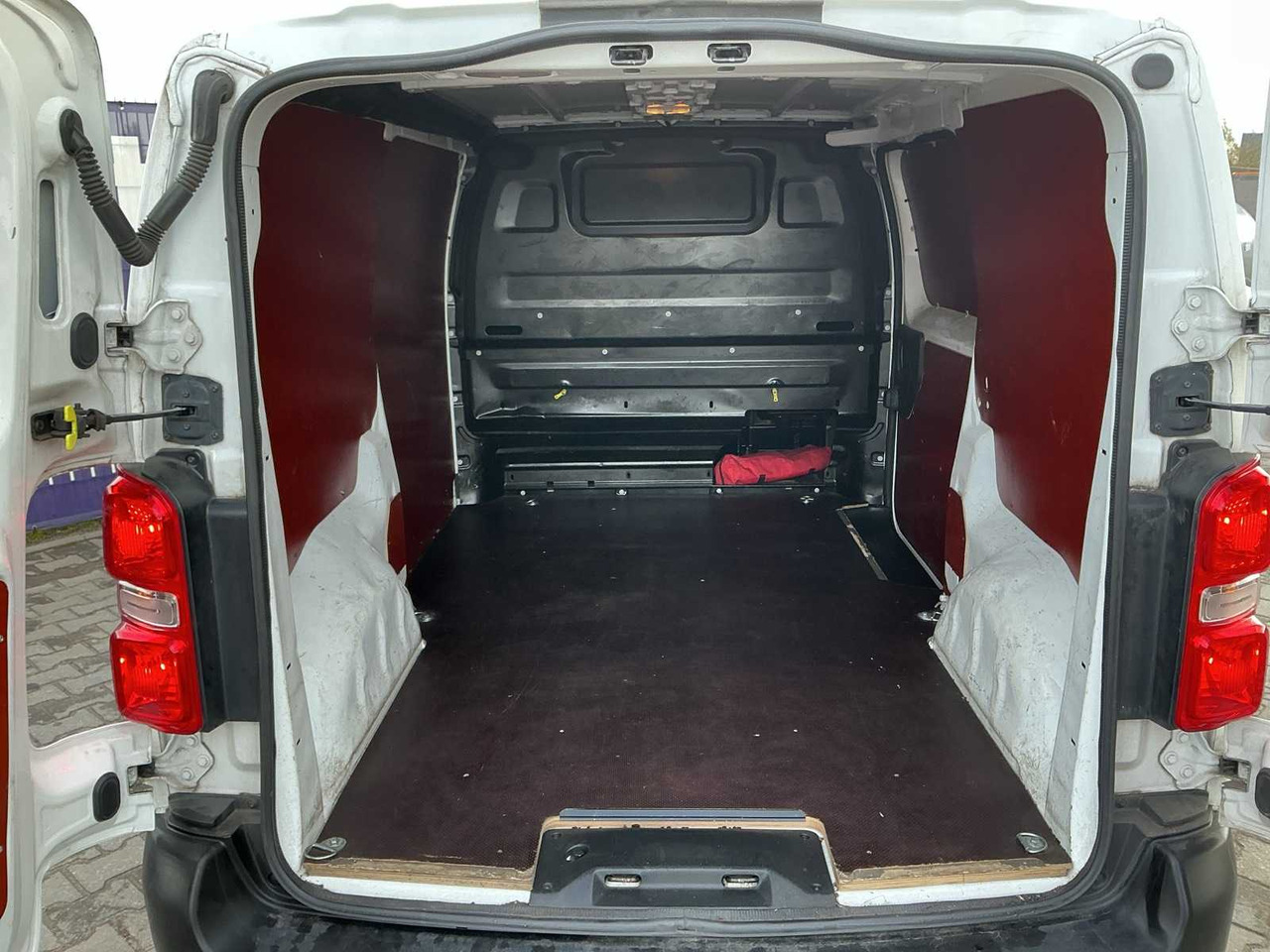 2020 - CITROEN - JUMPY - 1.5 BLUEHDI CLUB - COMMERCIAL VEHICLE - Ελαφρύ επαγγελματικό: φωτογραφία 5 2020 - CITROEN - JUMPY - 1.5 BLUEHDI CLUB - COMMERCIAL VEHICLE - Ελαφρύ επαγγελματικό: φωτογραφία 5