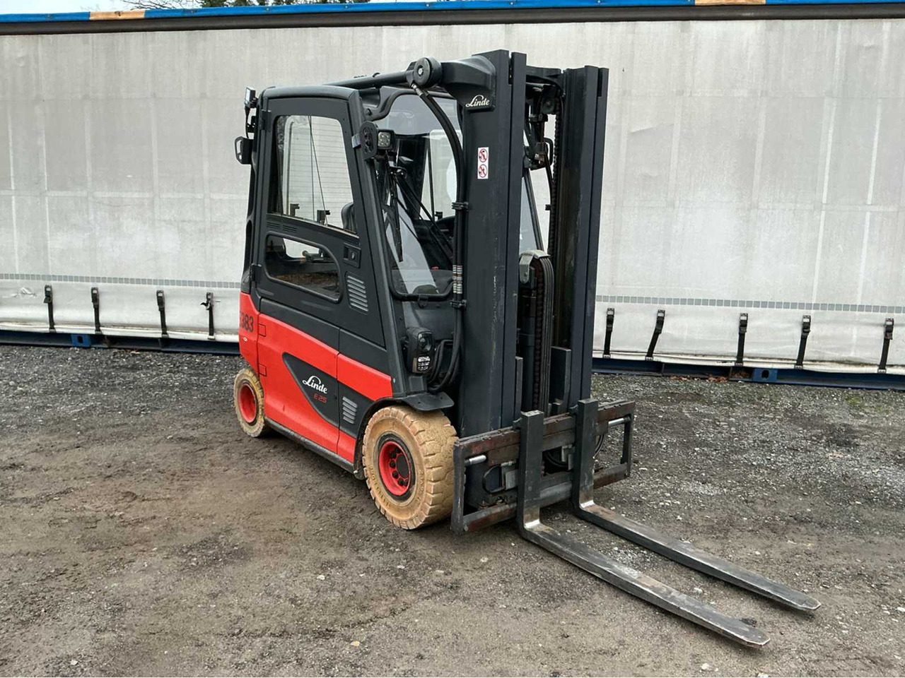 2022 LINDE E25-01 FORKLIFT - Περονοφόρο όχημα: φωτογραφία 4 2022 LINDE E25-01 FORKLIFT - Περονοφόρο όχημα: φωτογραφία 4