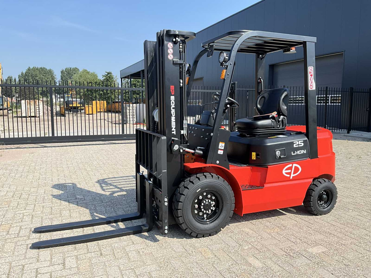 2025 EP EFL 252 XS FORKLIFT - Περονοφόρο όχημα: φωτογραφία 2 2025 EP EFL 252 XS FORKLIFT - Περονοφόρο όχημα: φωτογραφία 2
