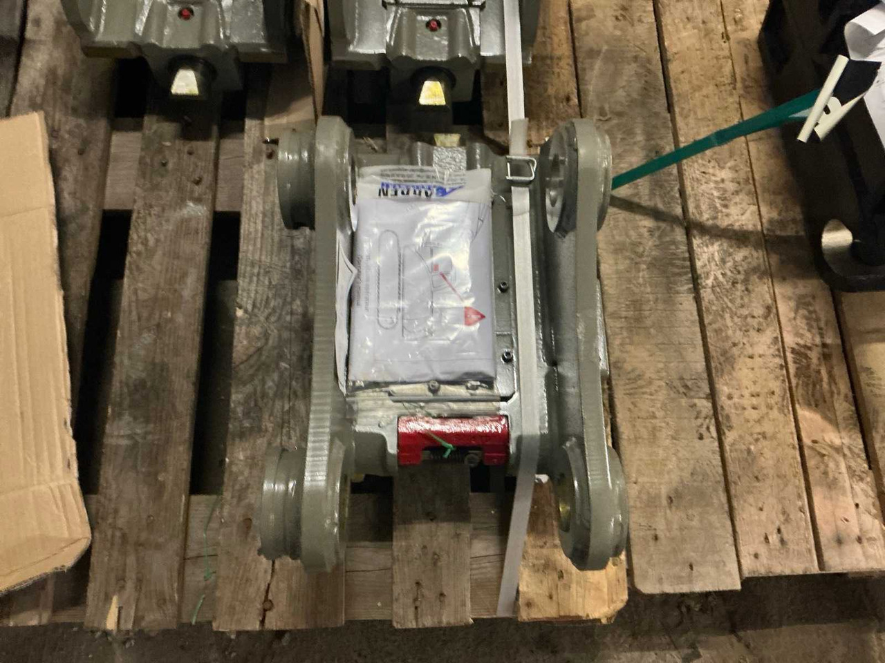 ARDEN - QA23-H095 - 2025 - QUICK COUPLER, HYDR. - Ελαστιχοφόρος φορτωτής: φωτογραφία 3 ARDEN - QA23-H095 - 2025 - QUICK COUPLER, HYDR. - Ελαστιχοφόρος φορτωτής: φωτογραφία 3