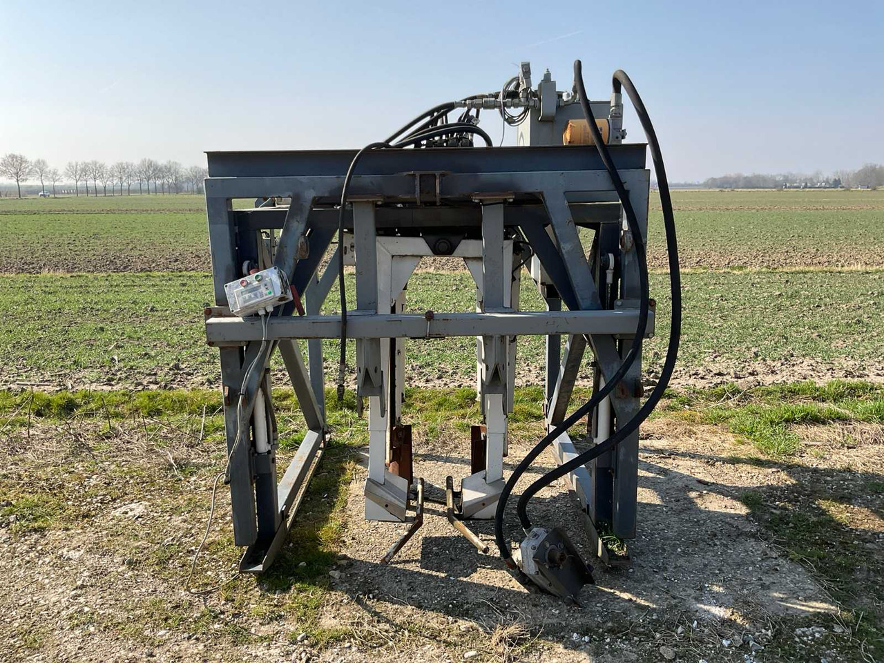 AgriNova P2003-10 - Γεωργικά μηχανήματα: φωτογραφία 2 AgriNova P2003-10 - Γεωργικά μηχανήματα: φωτογραφία 2