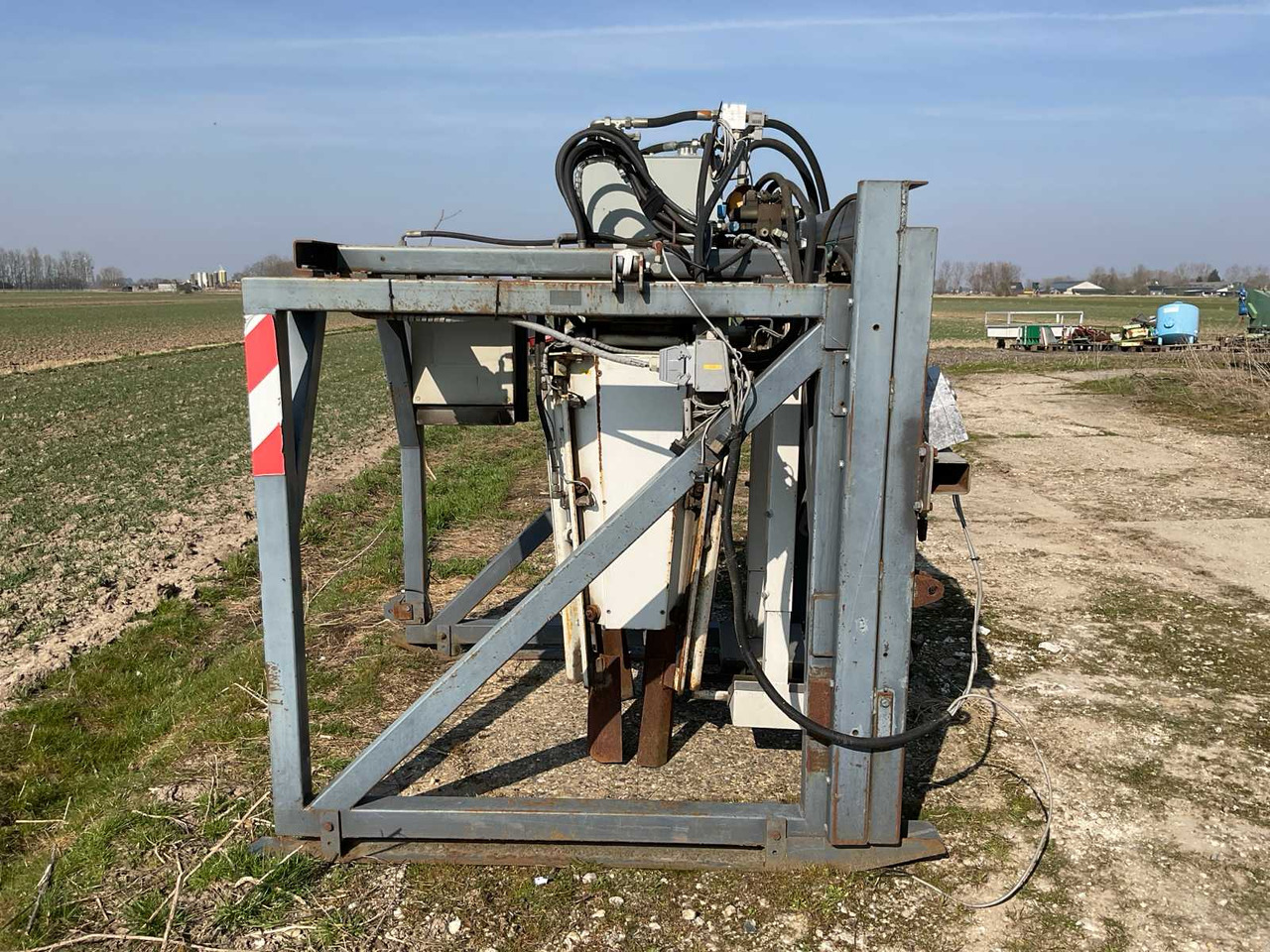 AgriNova P2003-10 - Γεωργικά μηχανήματα: φωτογραφία 5 AgriNova P2003-10 - Γεωργικά μηχανήματα: φωτογραφία 5